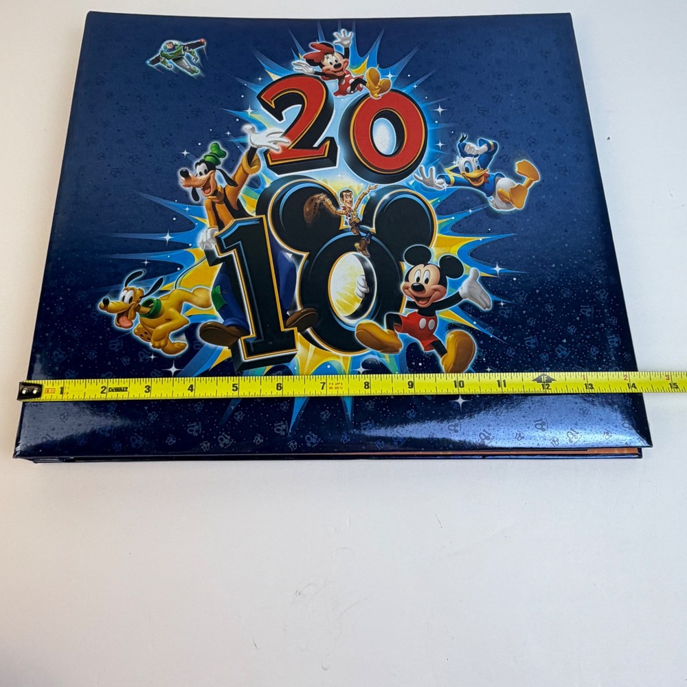 Walt Disney World 2010 Mickey Fab 5 Toy Story Scrapbook Album 12x12 15 Page Read - Picture 11 of 13